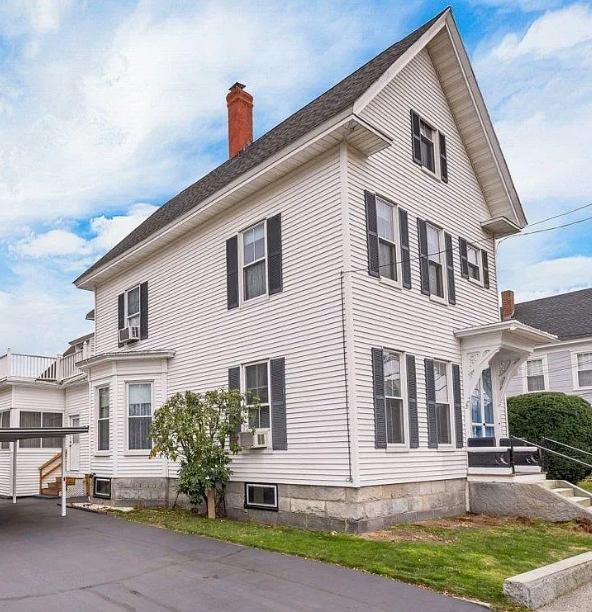 27 Laurel Street #2 - 2