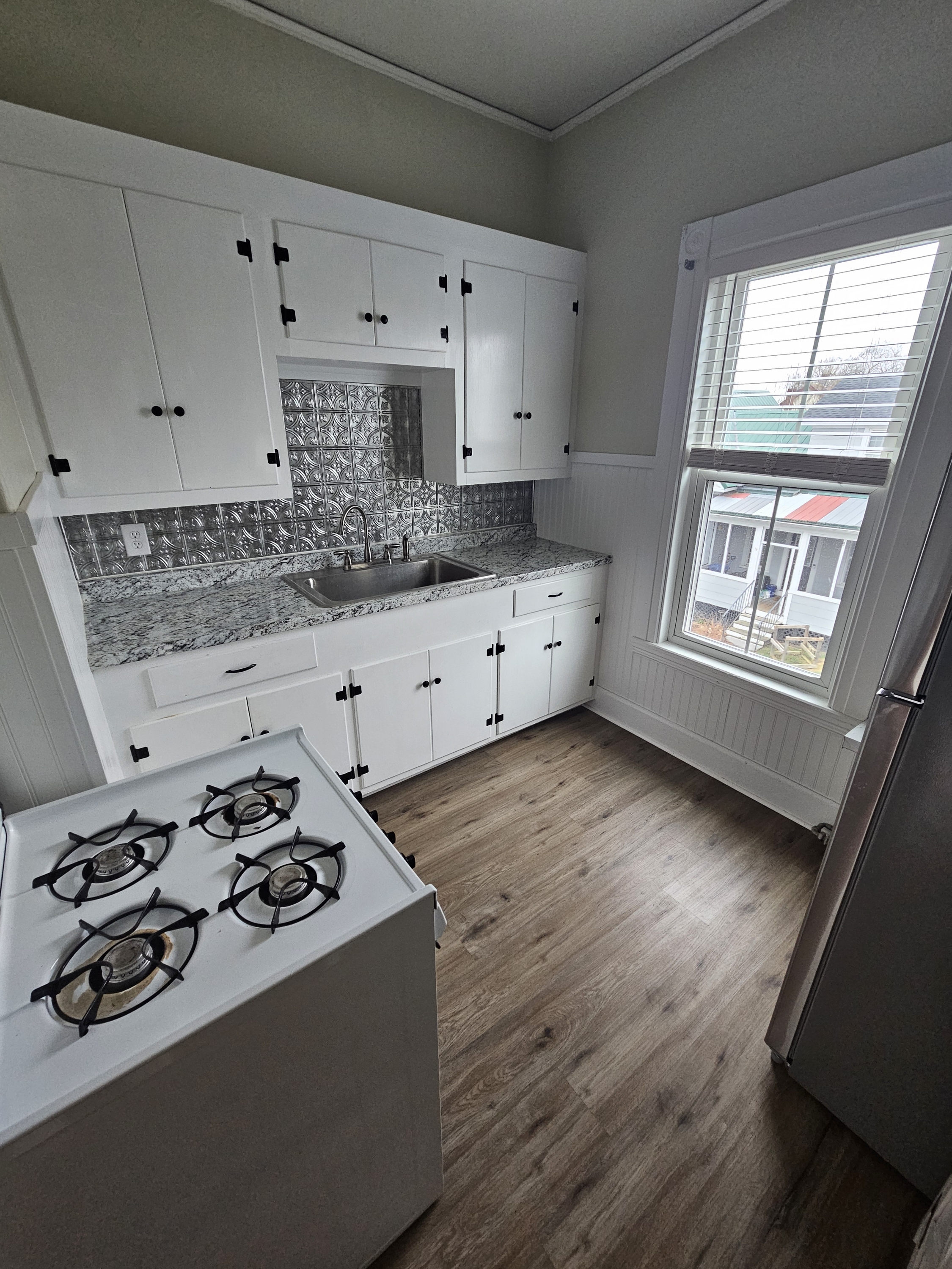 27 Laurel Street #2 - 2